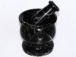 HMOŽDÍŘ kamenný 10cm - černý onyx