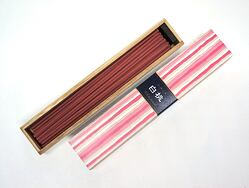 Vonné tyčinky - Kayuragi WHITE PEACH, Nippon Kodo  luxusní vonné tyčinky s minimem kouře pro provonění prostoru a vytvoření relaxační atmosféry