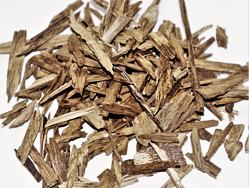 Agarwood -  ORLÁŘKA DRAHOCENNÁ Malajsie oud, orličín je jedním z nejdražších vykuřovadel nejvíce tajemné a mysteriózní  pomáhá zvýšit duchovní rozvoj, pročišťuje astrální těla 
