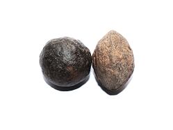 MOQUI MARBLES „Hromové kuličky“ nebo také „Šamanské kameny" jsou pojmenovány podle Indiánů kmene Moqui, kteří obývali území Utahu