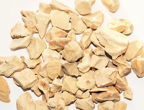 KOSATEC se vykuřuje jako prostředek pomáhající odpoutání a osvobození, usnadňující umírání a odchod na onen svět.
