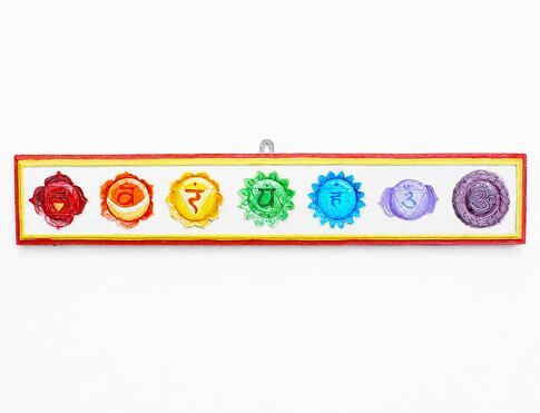 Dřevořezba 7 čaker z Nepálu, ručně vyřezávaný symbol harmonie