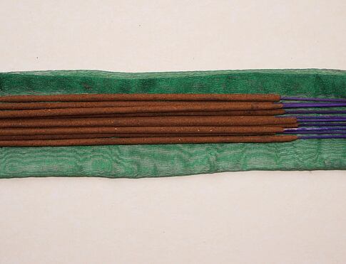 Vonné tyčinky - Pure Incense Mysore Kasturi přírodní luxusní vonné tyčinky, agarbathi vhodné k provonění prostoru s ušlechtilou vůní