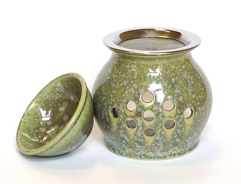 VYKUŘOVACÍ PÍCKA a AROMALAMPA, sv.zelená  vhodná k jemnému pálení vykuřovadla či zahřátí éterických olejů při aromaterapii