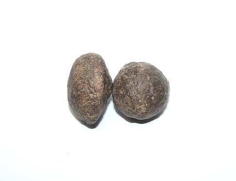 MOQUI MARBLES „Hromové kuličky“ nebo také „Šamanské kameny" jsou pojmenovány podle Indiánů kmene Moqui, kteří obývali území Utahu