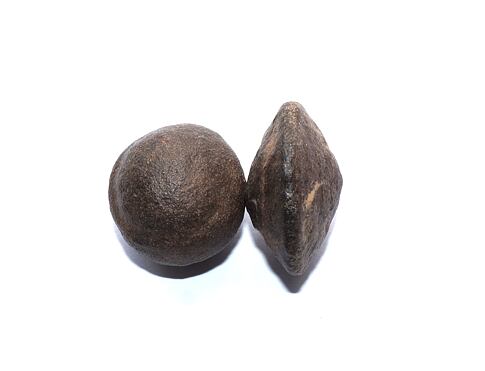 MOQUI MARBLES  „Hromové kuličky“ nebo také „Šamanské kameny" jsou pojmenovány podle Indiánů kmene Moqui, kteří obývali území Utahu