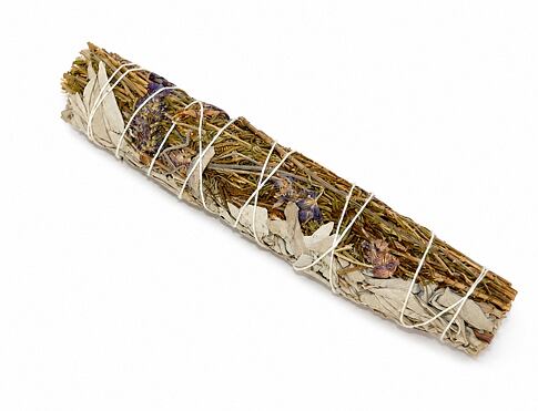 Bílá šalvěj s levandulí – vykuřovací svazek pro očistu prostoru a meditaci
