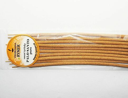 Vonné tyčinky - PALO SANTO puro, spalujte, pokud potřebujete silně očistit prostor nebo osoby, na zahnání všeho negativního, při únavě způsobené nervovým vyčerpáním, k uklidnění, zvýšení citlivosti k jemnohmotným vibracím i navození věšteckých schopností a vizí, tyčinky mají sladce kokosovou vůni, pryskyřičnatě dřevitou s jemnými tóny exotického ovoce.
