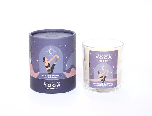 Svíce Moonshine Yoga, MOONLIT JASMINE, k podpoře vašich rituálů, jógové praxi, relaxaci a očistě