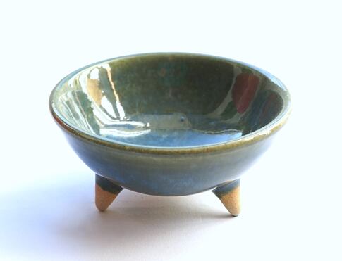 Kadidelnice keramická, miska zelená s efekty blankytně modré je ideální pro domácí vykuřování.