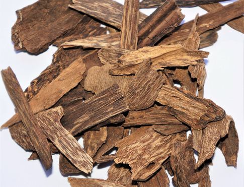 Agarwood -  ORLÁŘKA DRAHOCENNÁ  Kalimantan - Super Grade B oud, orličín je jedním z nejdražších vykuřovadel nejvíce tajemné a mysteriózní  pomáhá zvýšit duchovní rozvoj, pročišťuje astrální těla 
