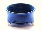 Kadidelnice keramická, nízká tm. modrá je ideální pro domácí vykuřování, na vrstvu písku či himalájské soli (izolační vrstva) položte uhlík a postavte ji na nehořlavou podložku