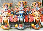 GANESHA maska, dřevo modrá, symbol požehnání, stability a duchovního vedení, podporuje začátky, přináší do prostoru klid a harmonii 