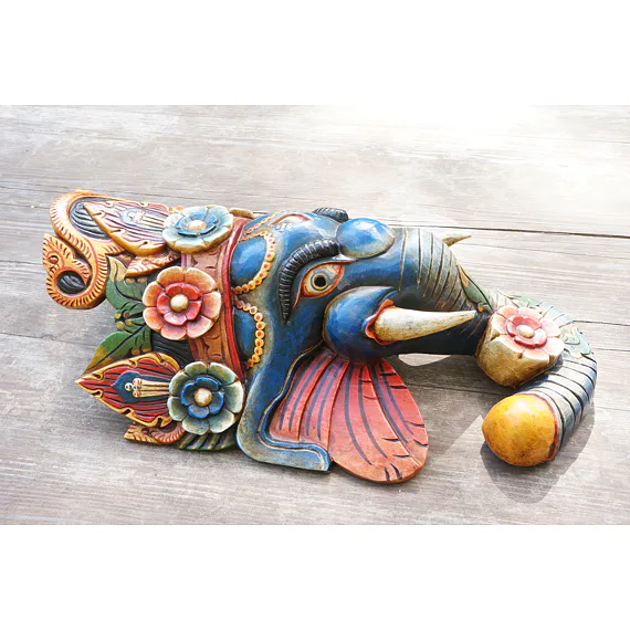 GANESHA maska, dřevo modrá, symbol požehnání, stability a duchovního vedení, podporuje začátky, přináší do prostoru klid a harmonii 