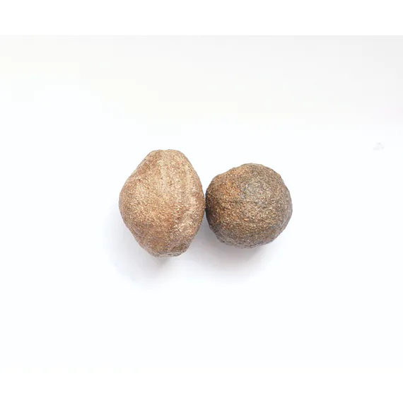 MOQUI MARBLES  „Hromové kuličky“ nebo také „Šamanské kameny" jsou pojmenovány podle Indiánů kmene Moqui, kteří obývali území Utahu